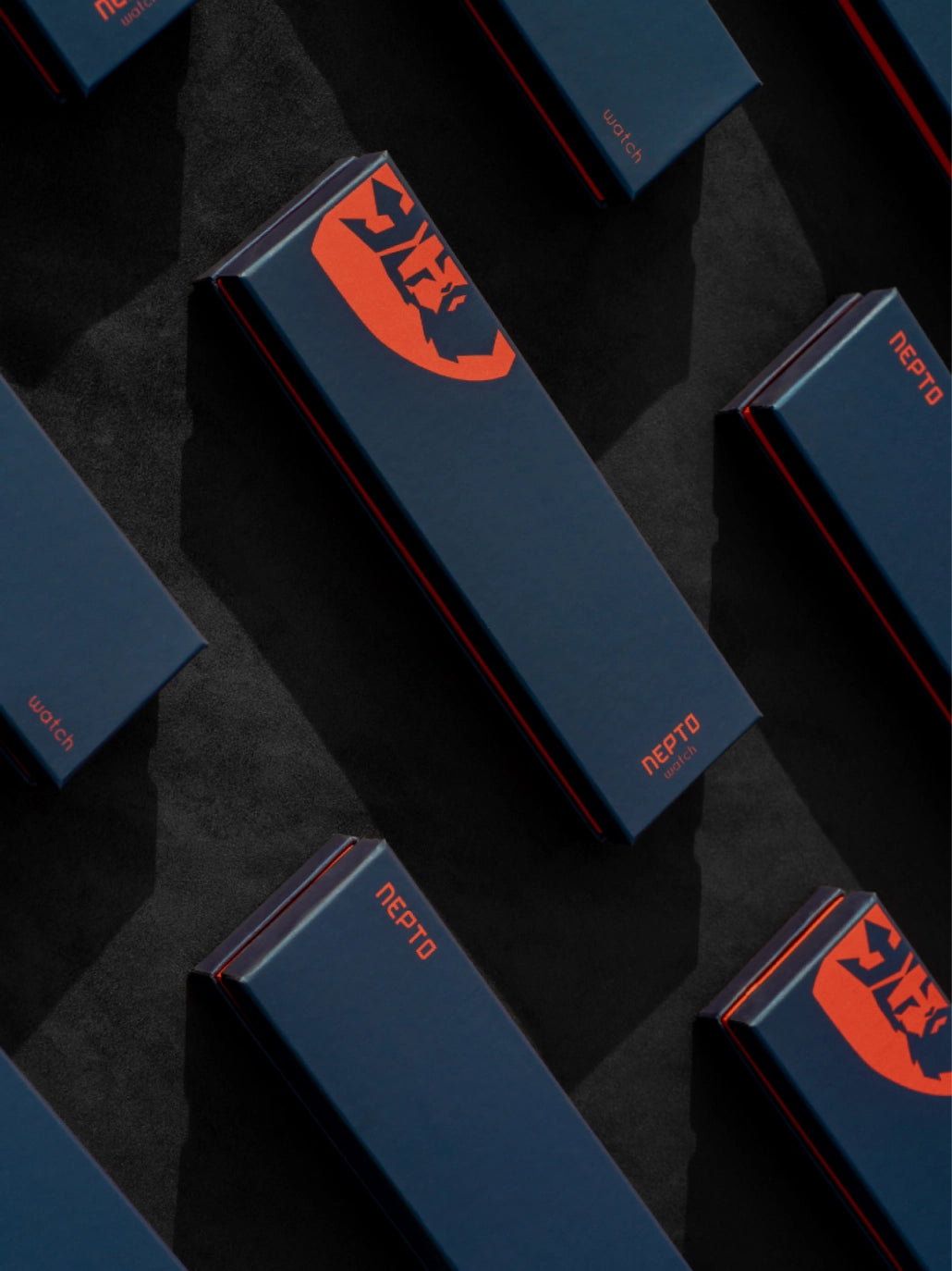 Shield Green Spectra – Herrenuhr | Dunkelgrünes Zifferblatt | Straußenlederarmband Braun