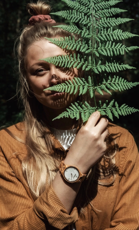 TAYGA Armbanduhr | Holzuhr | Weißer Marmor | Nachhaltig | Roségold