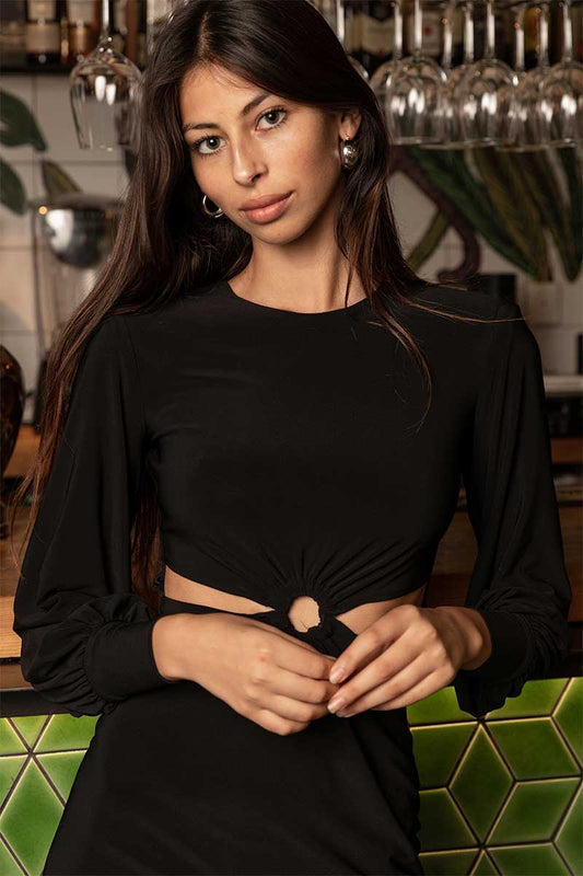 Amina Kleid – Schwarzes Strickkleid | Elegantes Ringdetail | Taillierter Schnitt