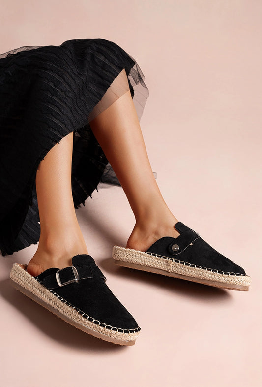 Espadrilles-Mules mit Schnalle – Lässige Eleganz