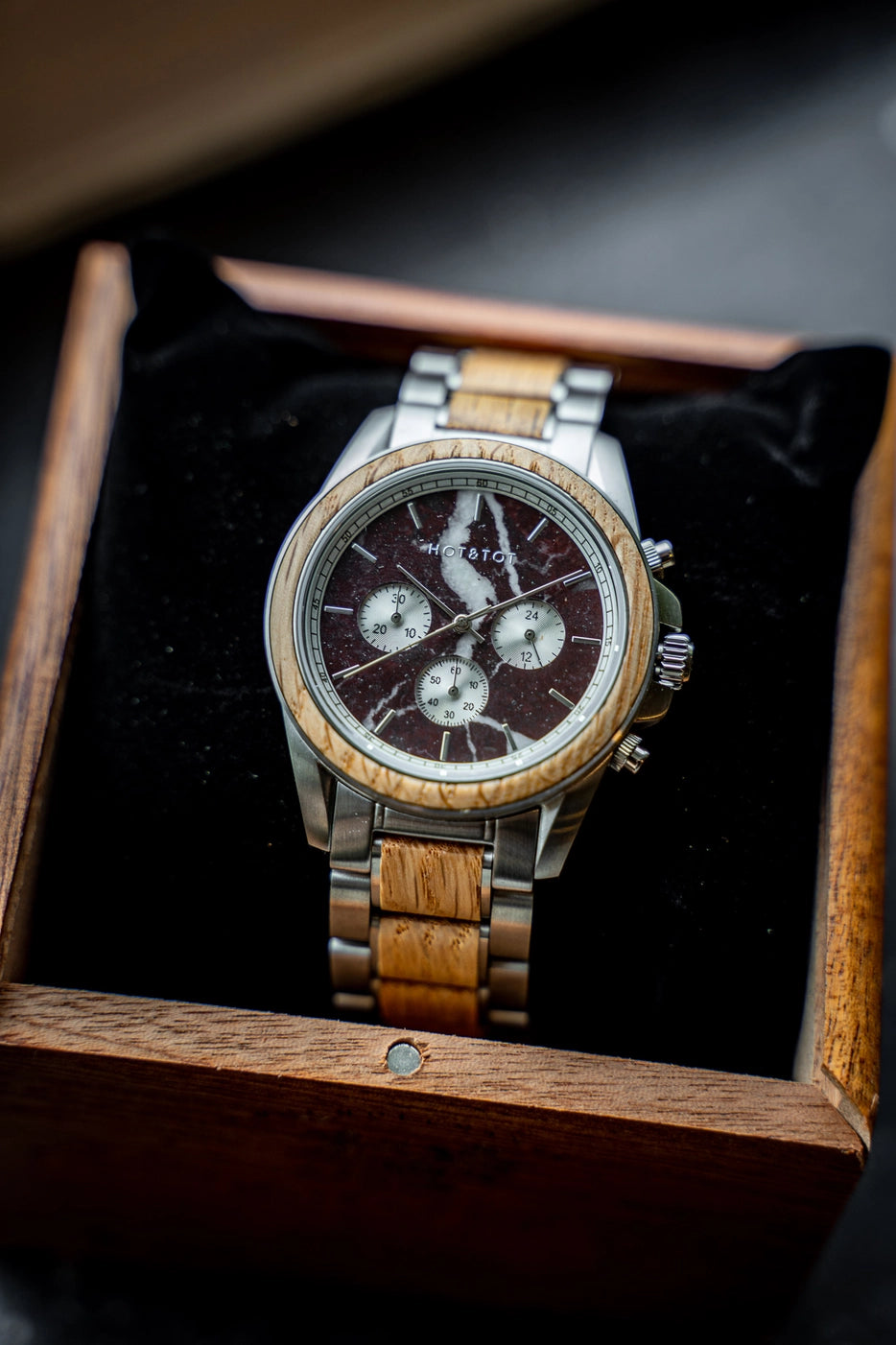 ROYAL OAK | Holzuhr für Herren | Marmor | Eiche | Nachhaltige Armbanduhr