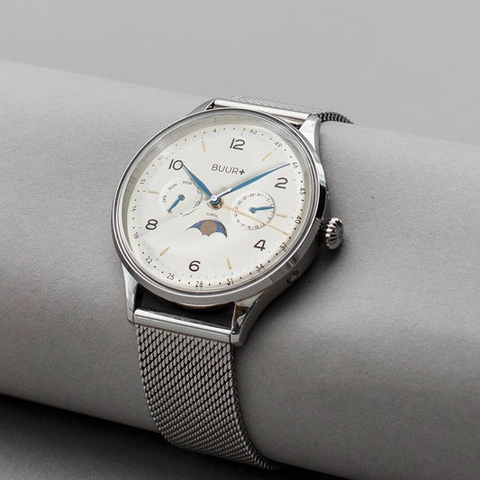 Tungl in Cream – Schweizer Mondphasenkalender im Vintage-Stil