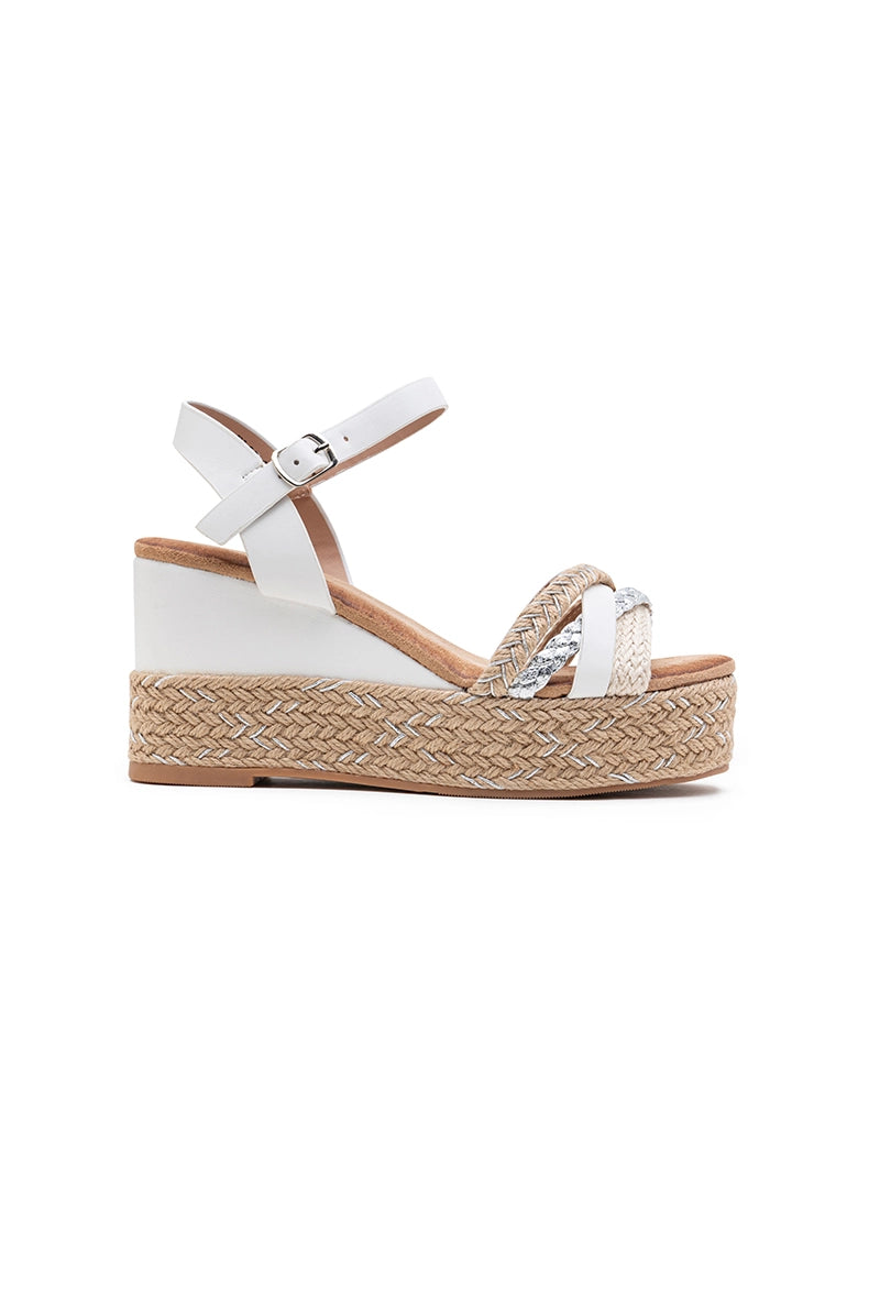 Keilsandalen aus Raffia – Eleganz und Komfort