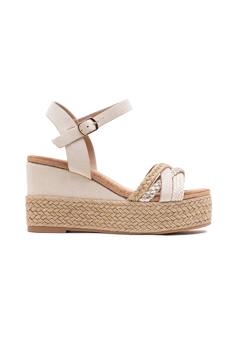 Keilsandalen aus Raffia – Eleganz und Komfort