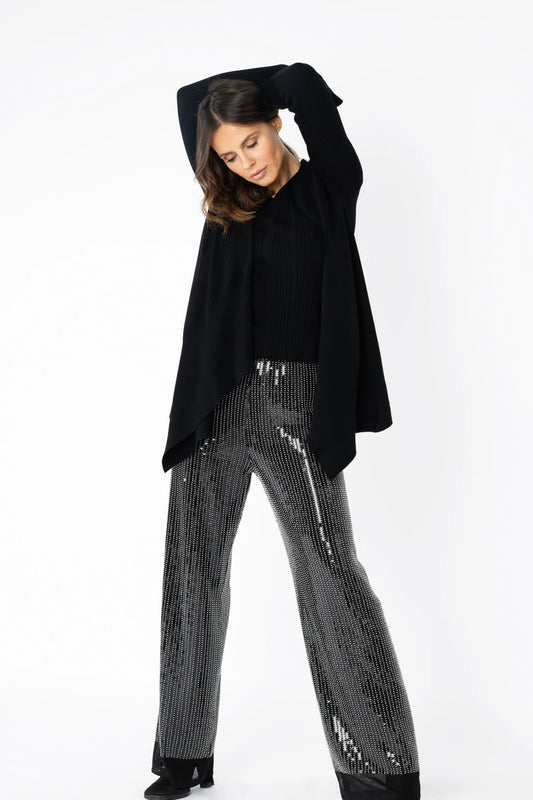 Strickpullover „Rebekka“ – Femininer Rippstrick | V-Ausschnitt | Made in Berlin